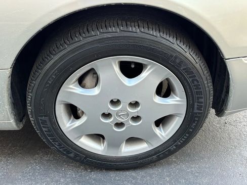 Used 2003 Lexus LS 430 RWD image 35