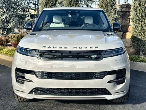 Certified 2026 Land Rover Range Rover Sport Dynamic SE AWD/4WD image 8