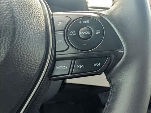 Used 2024 Toyota Corolla SE FWD image 21
