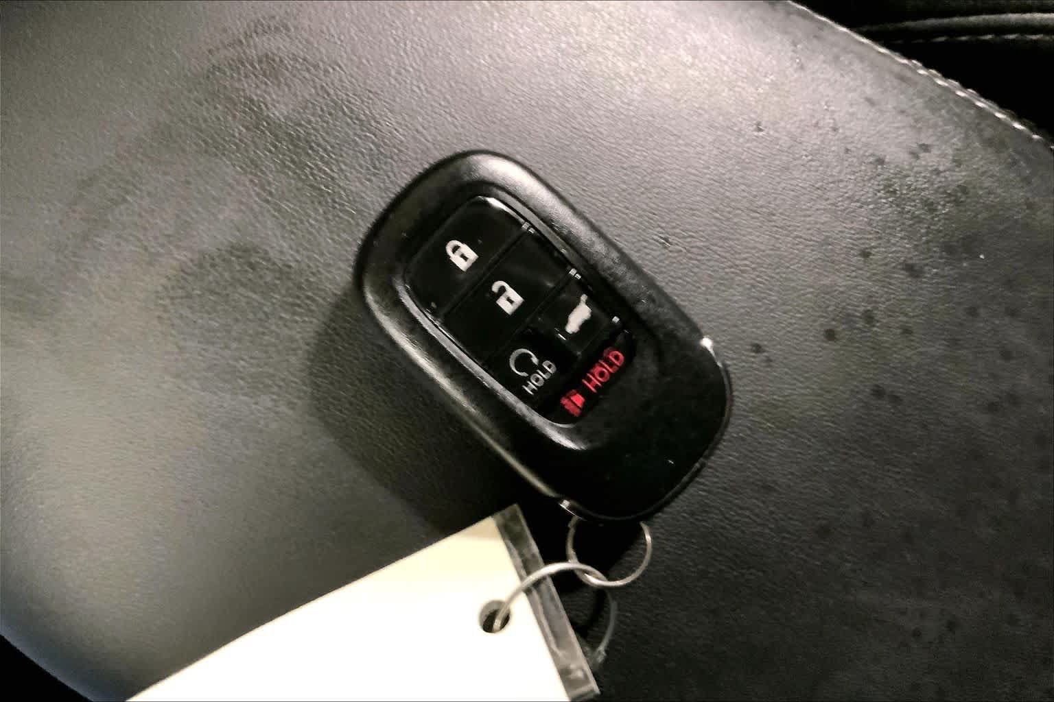 Used 2025 Honda HR-V EX-L image 15