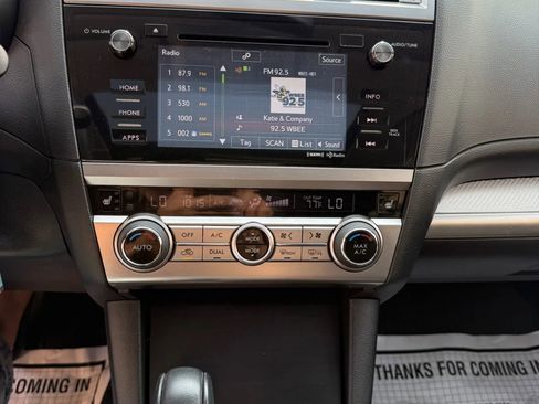 Used 2017 Subaru Outback 2.5i Premium image 22
