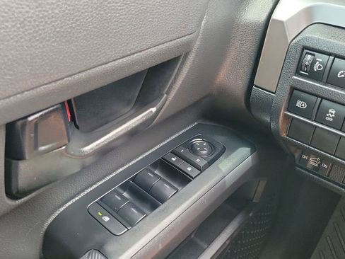 Used 2024 Toyota Tacoma SR5 RWD image 22