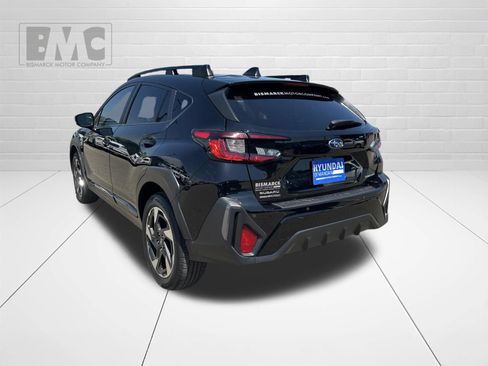 Used 2024 Subaru Crosstrek 2.5i Limited w/ Crosstrek Mirror Package AWD/4WD image 4