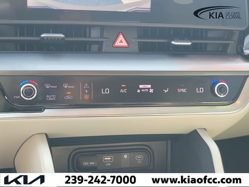 Certified 2024 Kia Sportage EX FWD image 27
