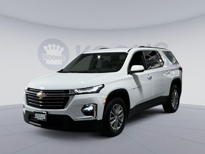 Used 2022 Chevrolet Traverse LT