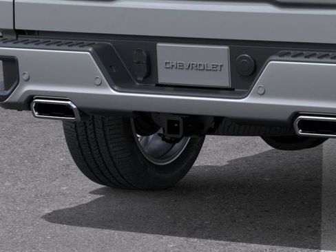 New 2026 Chevrolet Silverado 1500 High Country AWD/4WD image 14