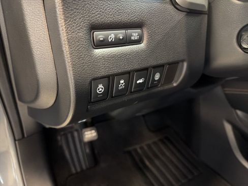 Used 2021 Nissan Murano Platinum w/ Cargo Package image 46