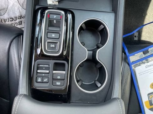 Used 2023 Honda Pilot Elite image 13