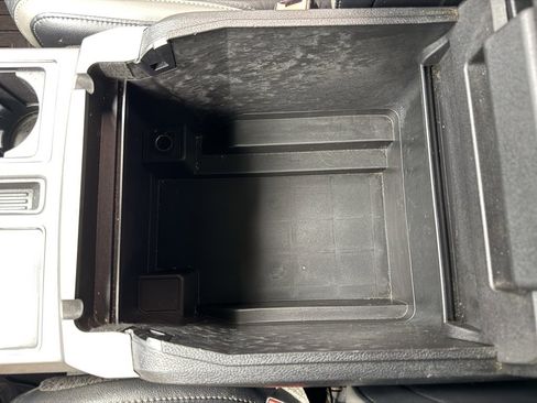 Used 2018 Ford F150 Raptor w/ Equipment Group 801A Mid image 31