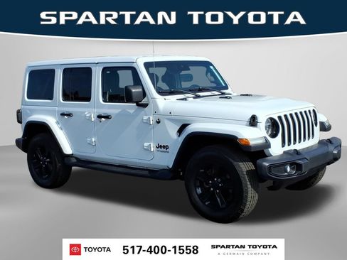 Used 2020 Jeep Wrangler Unlimited Sahara AWD/4WD image 5