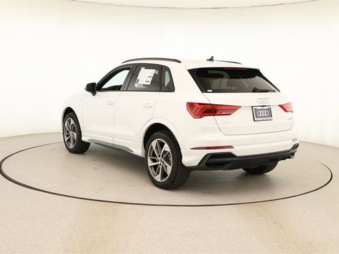 New 2025 Audi Q3 2.0T Premium image 4