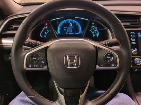 Used 2020 Honda Civic EX image 18