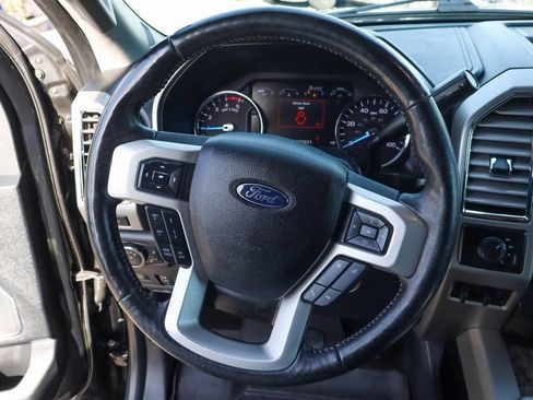 Used 2017 Ford F450 Lariat w/ Lariat Ultimate Package AWD/4WD image 23