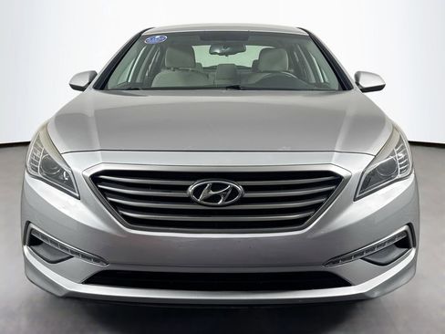 Used 2015 Hyundai Sonata SE w/ Option Group 09 image 2