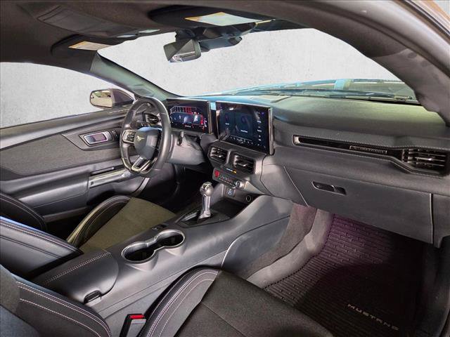 Used 2024 Ford Mustang GT RWD image 16