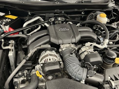 Used 2022 Toyota GR86 image 24