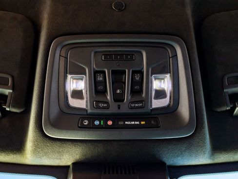 Used 2025 GMC Sierra 2500 Denali Ultimate image 29