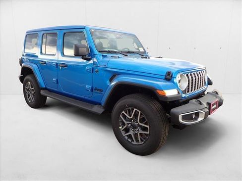 New 2025 Jeep Wrangler Sahara image 6