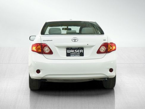 Used 2009 Toyota Corolla S image 4