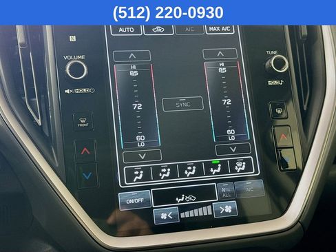 Used 2025 Subaru Crosstrek 2.0i Premium image 19