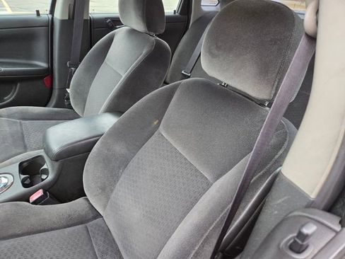 Used 2013 Chevrolet Impala LS image 14