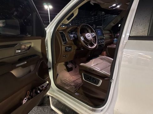 Used 2019 RAM 1500 Laramie image 3