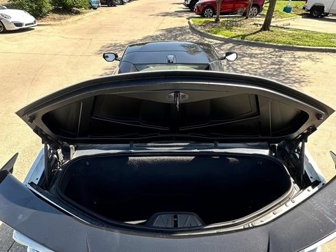 Used 2021 Chevrolet Corvette Stingray Convertible w/ Z51 Performance Package RWD image 26