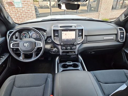 Used 2022 RAM 1500 Big Horn image 9