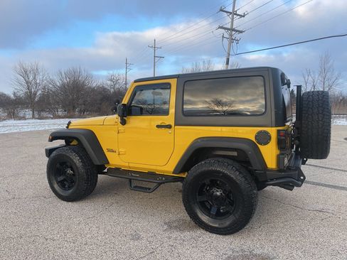 Used 2011 Jeep Wrangler Sport image 3