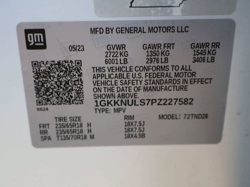 Used 2023 GMC Acadia SLT AWD/4WD image 40