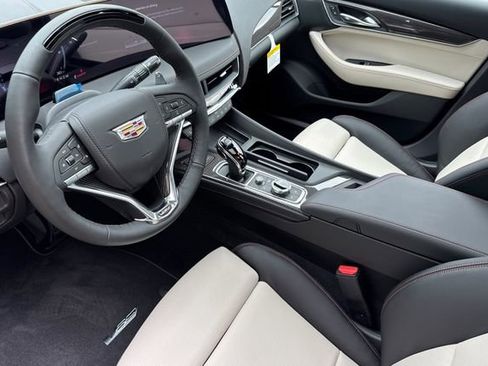New 2026 Cadillac CT5 V image 10