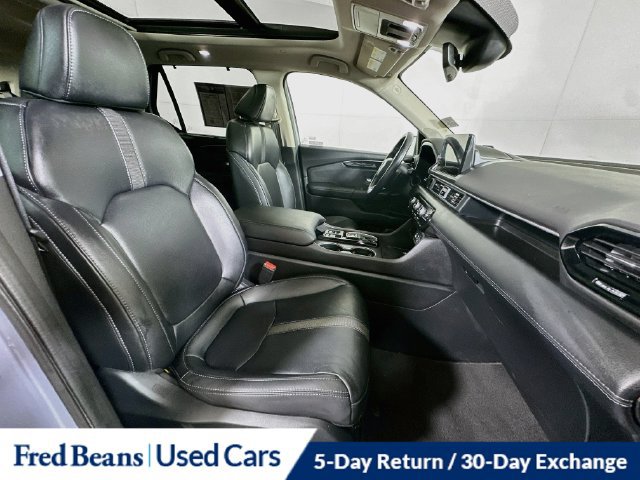 Used 2023 Honda Pilot Touring image 37
