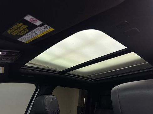 Used 2022 Toyota Tundra Platinum w/ Advanced Package image 75