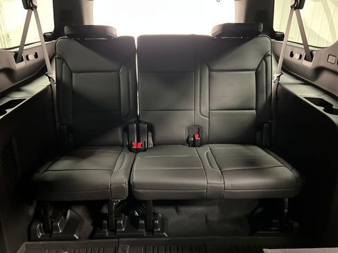 New 2026 GMC Yukon XL Denali AWD/4WD image 15