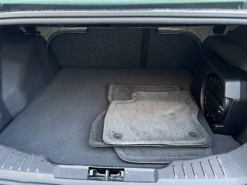 Used 2018 Ford Focus SEL image 28