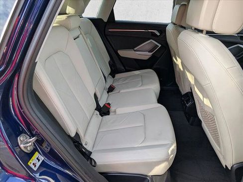 Used 2023 Audi Q3 2.0T Premium w/ Convenience Package image 19