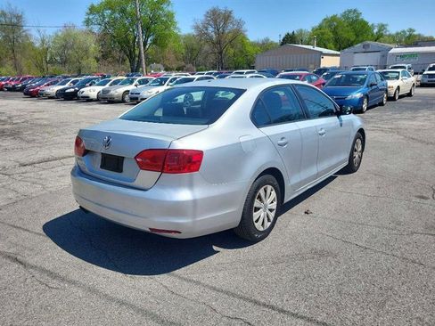 Used 2013 Volkswagen Jetta S FWD image 6