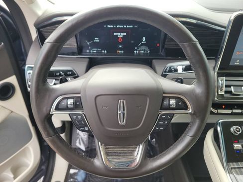 Used 2021 Lincoln Navigator Black Label AWD/4WD image 31