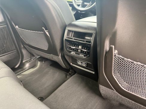 Used 2023 Jeep Grand Cherokee Laredo AWD/4WD image 34