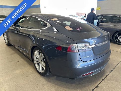 Used 2016 Tesla Model S 85D AWD/4WD image 4
