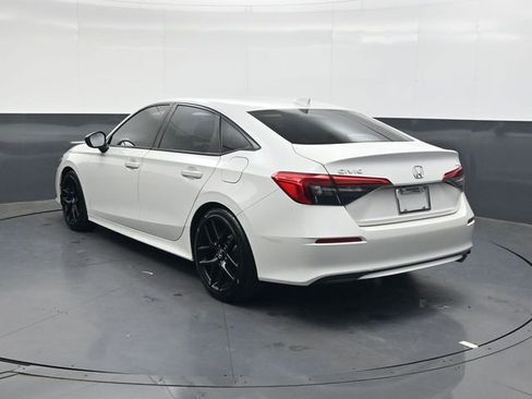 Used 2024 Honda Civic Sport image 6