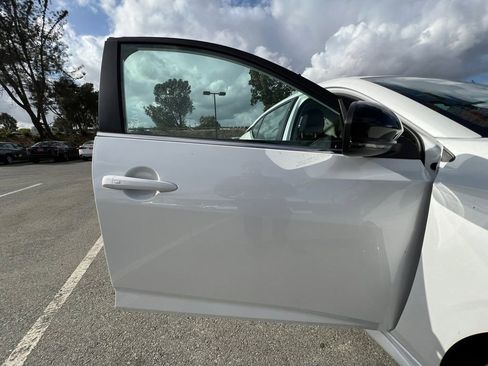 New 2025 Nissan Sentra SR image 29