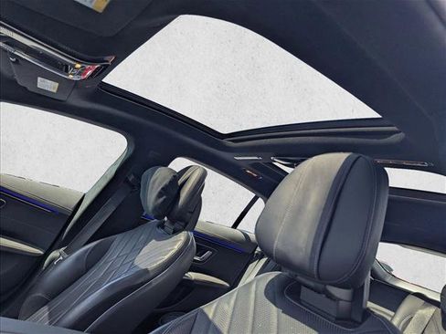 Certified 2023 Mercedes-Benz EQS 580 4MATIC Sedan image 16