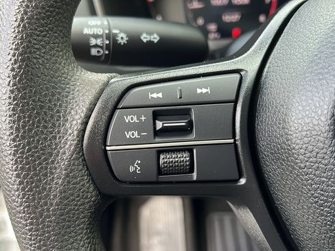 Used 2024 Honda Accord EX image 23