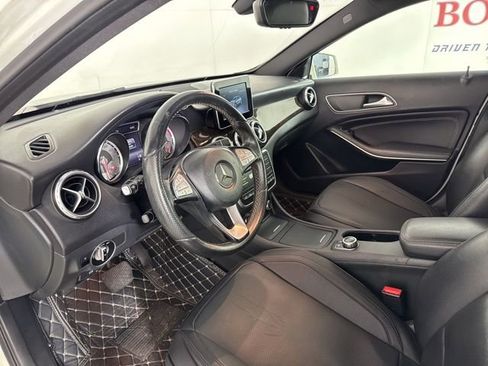 Used 2016 Mercedes-Benz GLA 250 4MATIC image 12