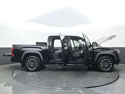 Used 2023 Toyota Tundra Limited image 35