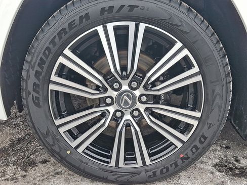 New 2026 Lexus LX 600 4WD w/ Luxury Package image 5