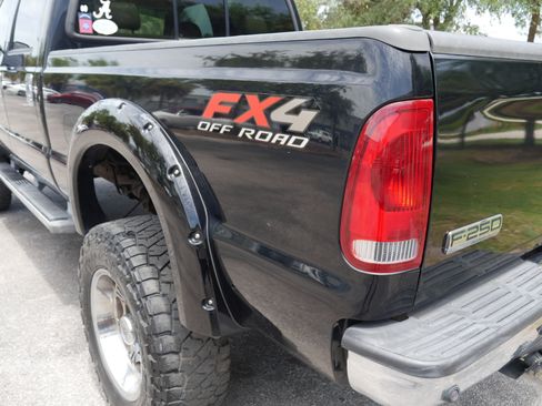 Used 2006 Ford F250 Lariat AWD/4WD image 34