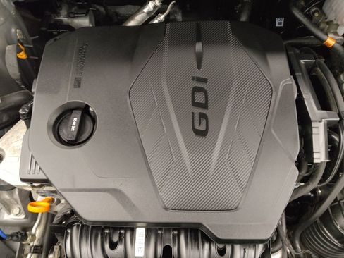 Used 2023 Kia Sportage LX image 30