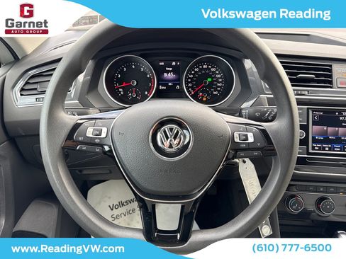 Used 2020 Volkswagen Tiguan S image 17